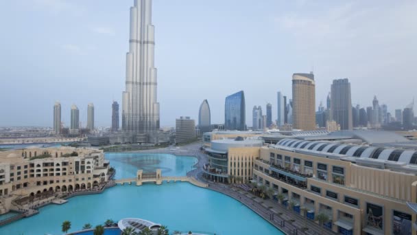 De Burj Khalifa in Dubai — Stockvideo