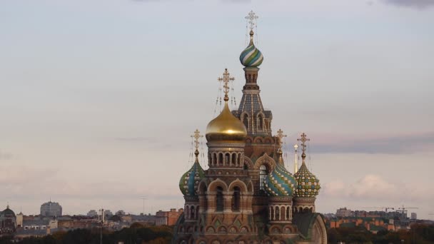 Kirche des Erlösers auf vergossenem Blut, Heiliger Peterburg — Stockvideo