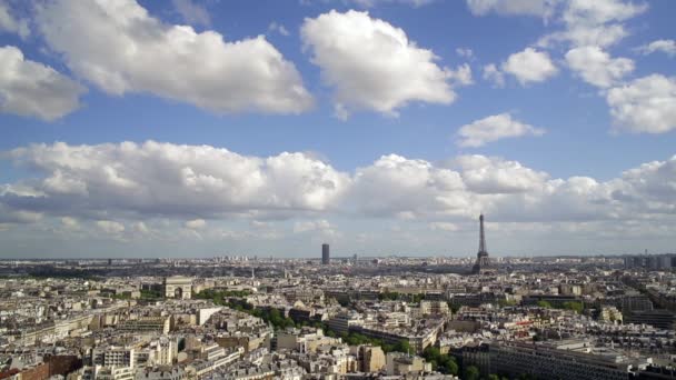 Arco del Triunfo y la Torre Eiffel, París — Vídeos de Stock