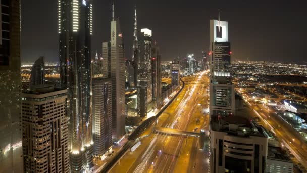 Sheikh Zayed Road em Dubai — Vídeo de Stock