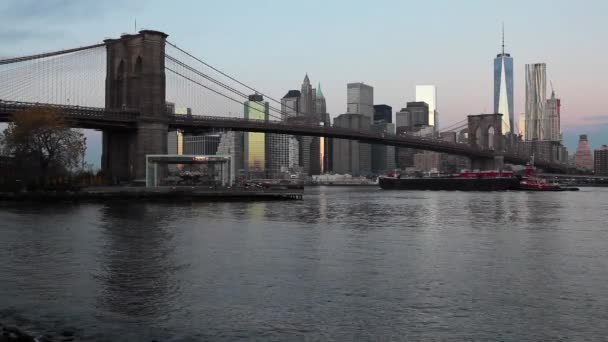 Manhattan über den Hudson River — Stockvideo