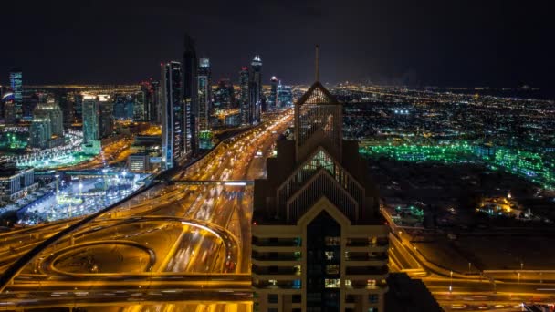 Sheikh Zayed Road en Dubai — Vídeo de stock