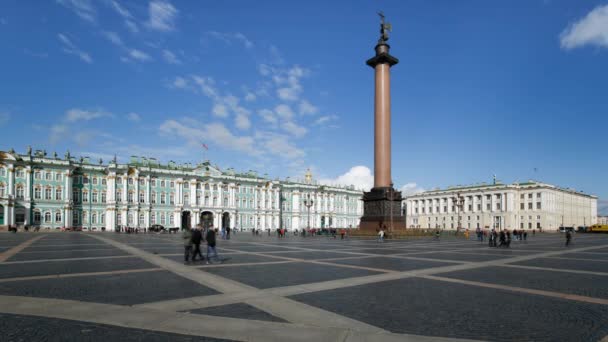 Columna Alejandro y Palacio de Invierno, San Petersburgo — Vídeos de Stock