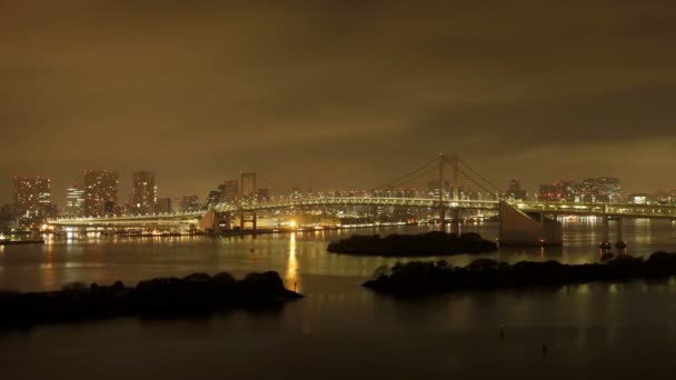 De Rainbow Bridge och Tokyo Bay — Stockvideo