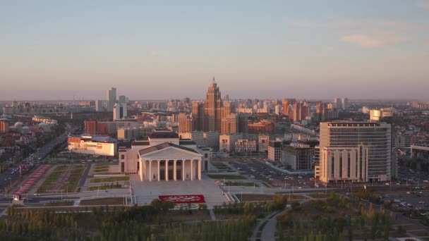 Edificio de Teatro de Ópera en Astana — Vídeos de Stock