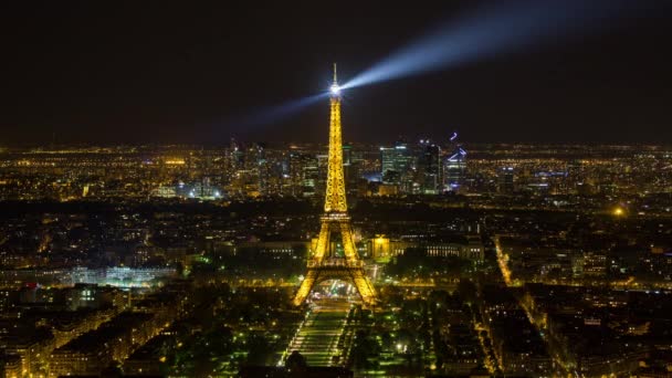 Eiffel-torony, Párizs, Franciaország — Stock videók