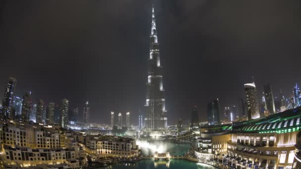 O Burj Khalifa em Dubai — Vídeo de Stock