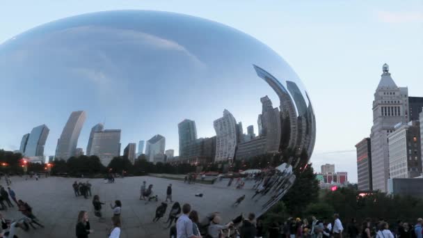 该 Bean' 在芝加哥千禧公园 — 图库视频影像