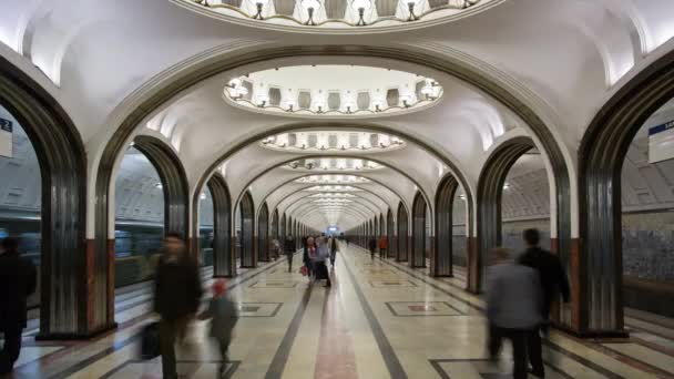 Mayakovskaja Metro Station, Moskou — Stockvideo