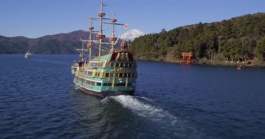 Lake Ashinoko Fuji Dağı ile