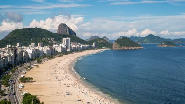 Pláži Copacabana v rio de janeiro — Stockvideo