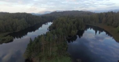 Tarn Hows yakınındaki Hawkshead, İngiltere