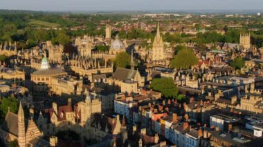 Aerial of Radcliffe Kamera, Bodleian Kütüphanesi, Oxford Üniversitesi, Oxford Şehir Merkezi, Oxfordshire, İngiltere