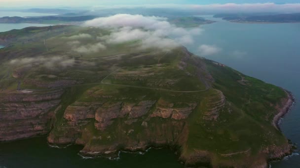 Aerial Great Orme Headland Llandudno Gwynedd North Wales Verenigd Koninkrijk — Stockvideo