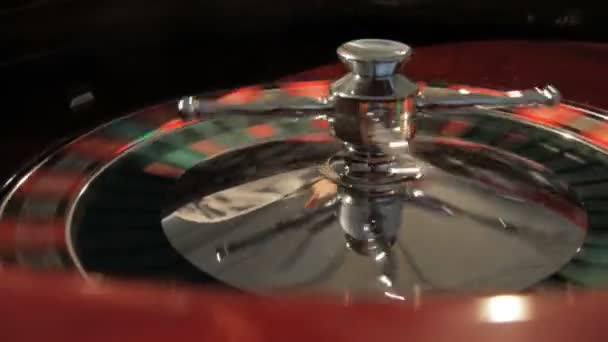 Roulette spinnewiel — Stockvideo