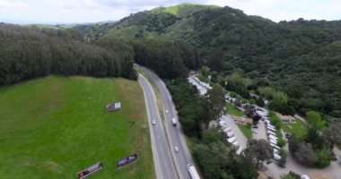 yeşil bölgesinde karayolu