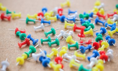 Kırmızı PIN Standout 