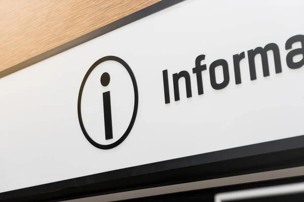 Information Center Logga För Att Hjälpa Turistsökning Travel Direction — Stockfoto