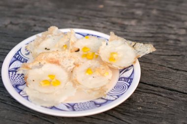 Tayland tatlıları ya da hindistan cevizli puding olarak bilinen 