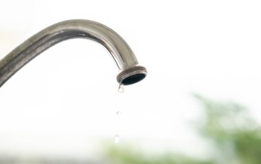 Mutfağa yakın musluk ve su damlası, Çevre Koruma