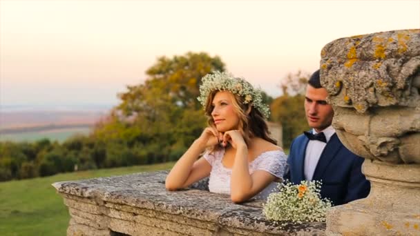 Couple in love having fun outdoors — Stock Video