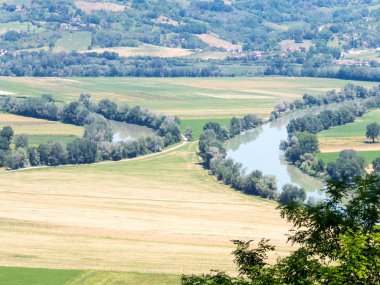 Hadi ama iki nehir hiç dokunmadan kapatın