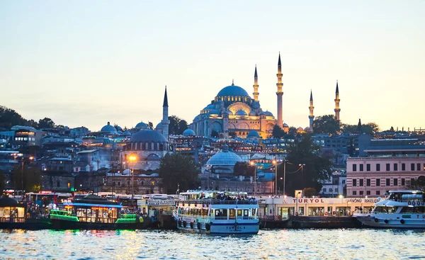 Istanbul Turkey Οκτωβρίου 2019 Παλιό Μεγάλο Τζαμί Suleymaniye Στην Κωνσταντινούπολη — Φωτογραφία Αρχείου