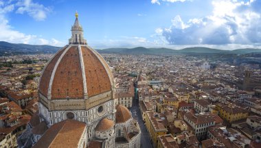 Katedral Santa Maria del Fiore görünümünü 
