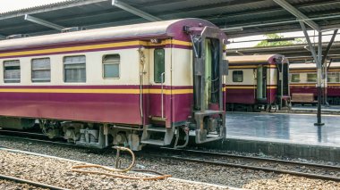 Bangkok tren istasyonu platformu Tayland araçlarda tren