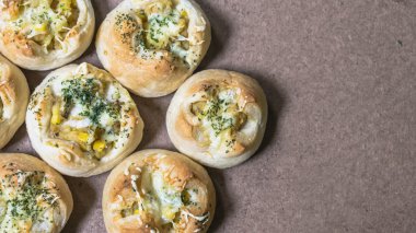 Taze ekmek fırın (hamsi patates ekmek)