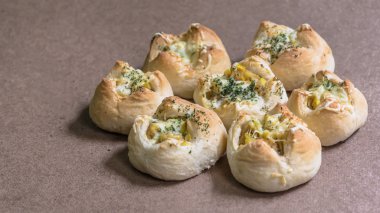 Taze ekmek fırın (hamsi patates ekmek)