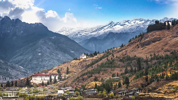 Landscape of mountain and valley country,Thimphu city in Bhutan — Stock Photo, Image