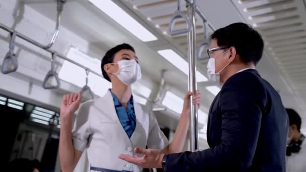 Business Man Woman Face Mask Meet Talk Metro Train Subway — Stock Video