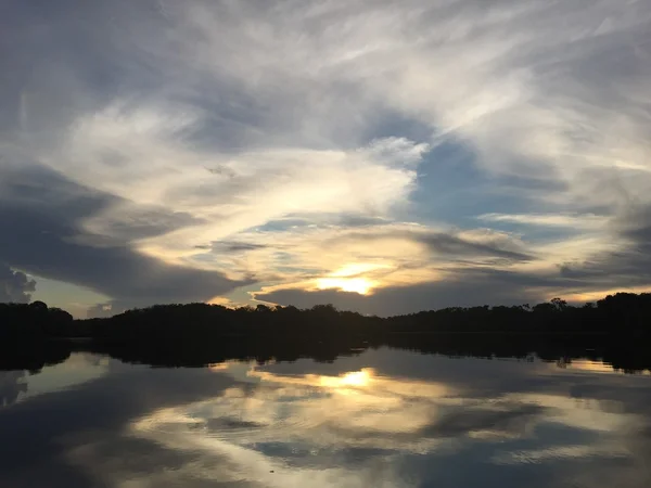 Amazon ηλιοβασίλεμα — Φωτογραφία Αρχείου