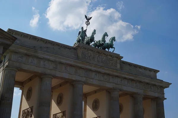 Brandenburger Tor in Berlin — Stockfoto