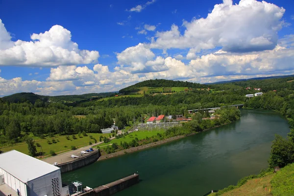 Krajobraz rzeki San przed zapory w Solinie (Bieszczady, Polska) Obraz Stockowy