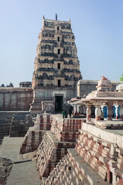 Hampi 시바 사원에서에서 사원 복합물 — 스톡 사진