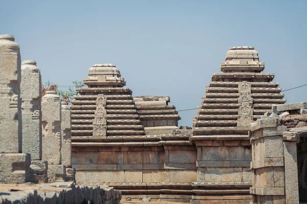 Tapınak Hampi içinde karmaşık. Hindistan