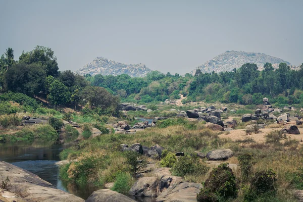 Doğa Hampi, Hindistan