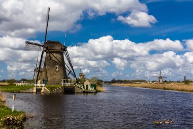  Doğal yel değirmenleri kimden Hollanda