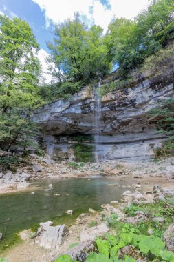 Muhteşem Cascades du Herisson, Herisson Şelaleleri Jura, Fransa