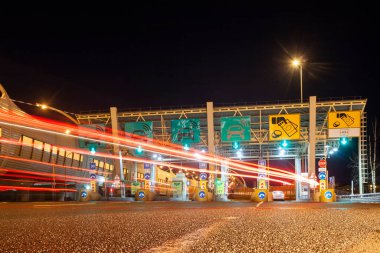 Ödeme noktası Rusya, St. Petersburg 'da bir otoyol.