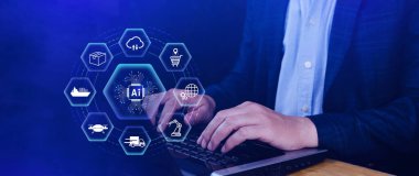 Akıllı lojistik konsepti. Yapay zeka teknolojisiyle depo operasyonları. Envanter takibi, otomasyon ve verimli tedarik zinciri kontrolü için dijital aletler kullanılıyor. Değil ai