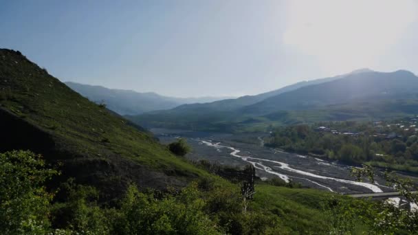 Time-lapse Azerbajdzjan berg, Kaspiska havet, Baku, fartyg i Kaspiska havet, floden i bergen — Stockvideo