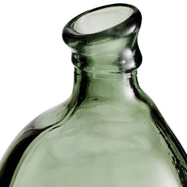 Çember cam şişe ağız kesme yolu ile izole beyaz arkaplan kesilir