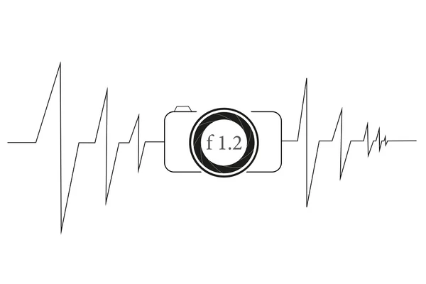 Kamera mit Herzschlag — Stock Vector