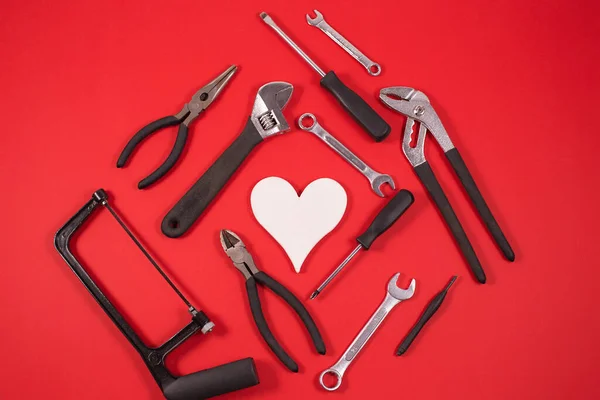 Construction tools for repairs and Heart-shaped wire