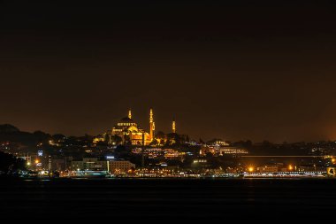 2500 yıl öncesine dayanan bu eşsiz bina İstanbul tarihine denk bir tarih yaşadı ve bu şehrin neler yaşadığına tanık oldu. Antik çağlarda başlayan tarihi ile, tüm tarihsel dönemlerde günümüze kadar hayatta kaldı.