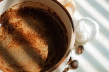 Kahve çekirdekli kahve.