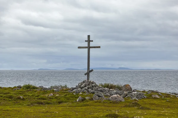 Cross on the island, Solovetsky Islands (Solovki) — Stock Photo, Image